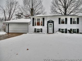 2410 Southwood Dr, Champaign, IL 61821