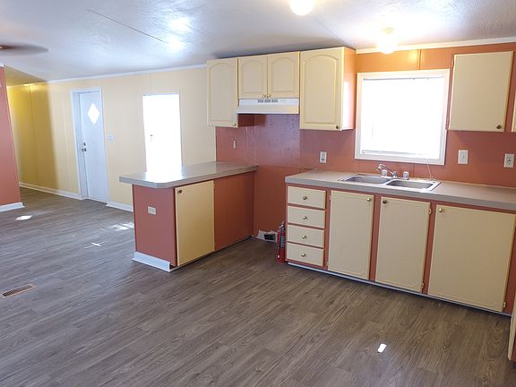 4th image of 3535 Roberts Ave Lot 162