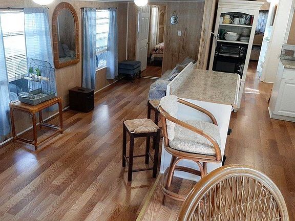 3rd image of 1610 W Bay Dr #47