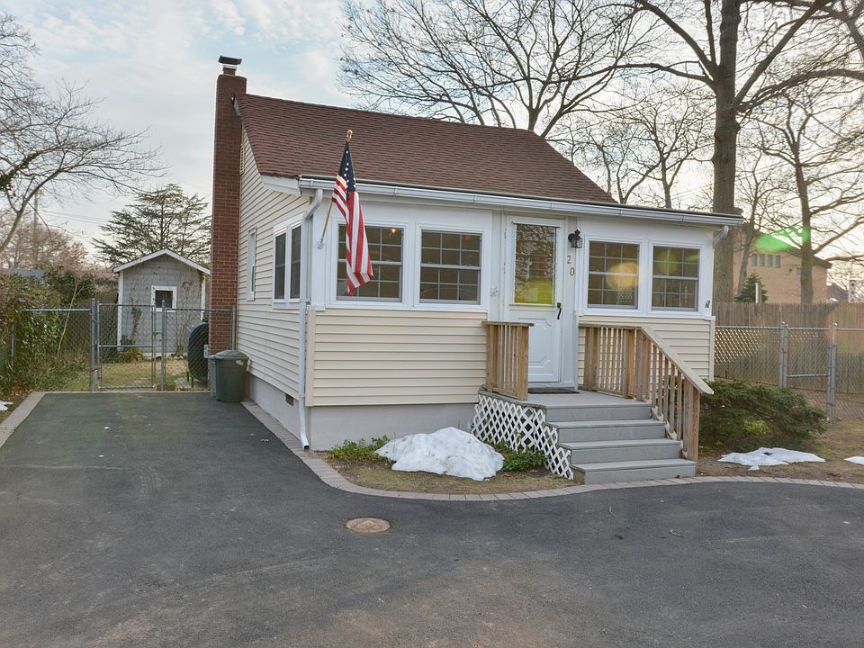 1st image of 20 Forestview Dr
