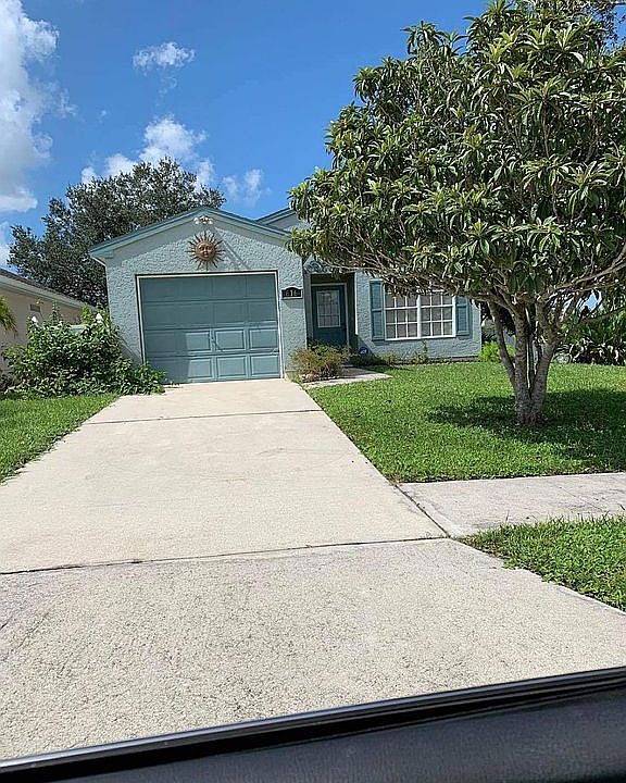 1st image of 616 Rose Apple Cir