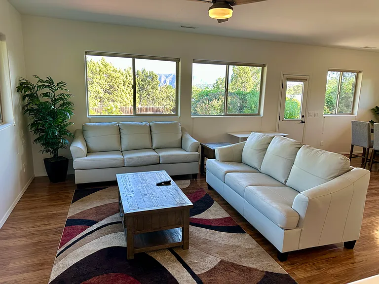 120 Stardust Ln — Photo 6