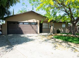 100 Bedford Way, Bakersfield, CA