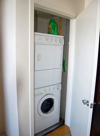 Washer/Dryer in unit.