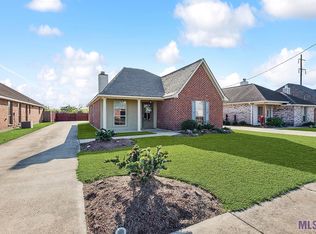 22720 Aidan Rd, Plaquemine, LA 70764