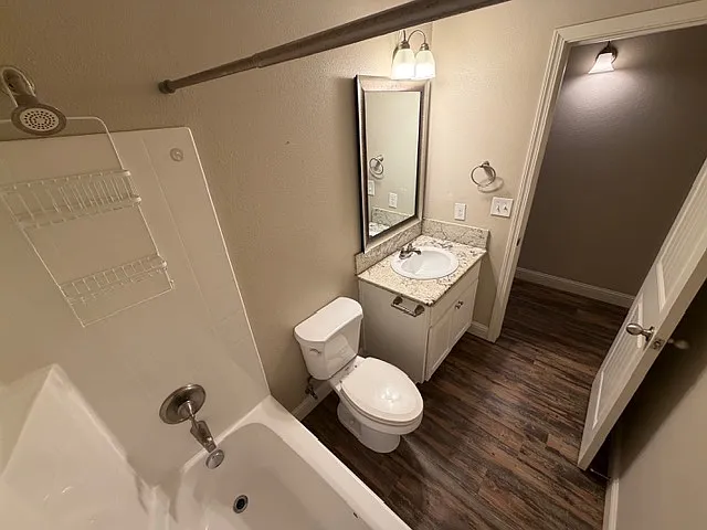 2741 E Dakota Ave — Photo 17