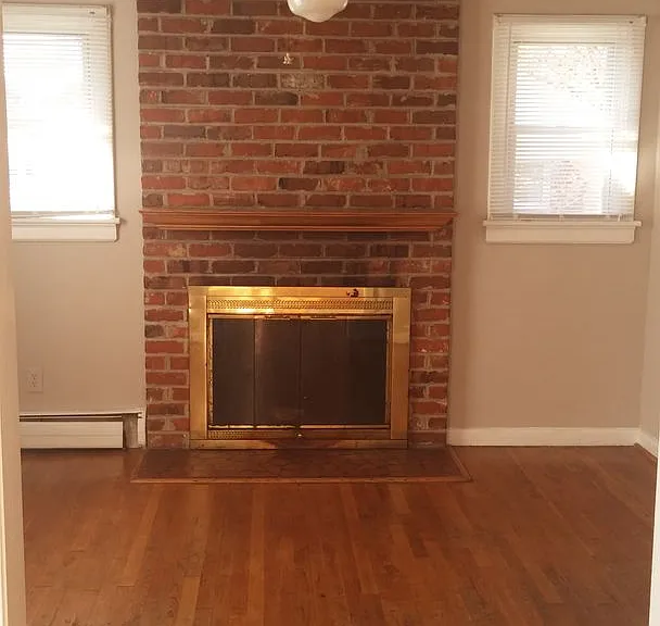 8206 Adrian Dr — Photo 9