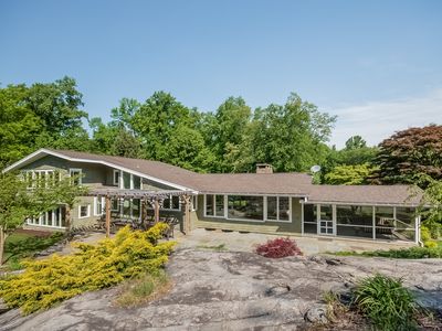 5 Dancing Bear Rd, Norwalk, CT, 06853