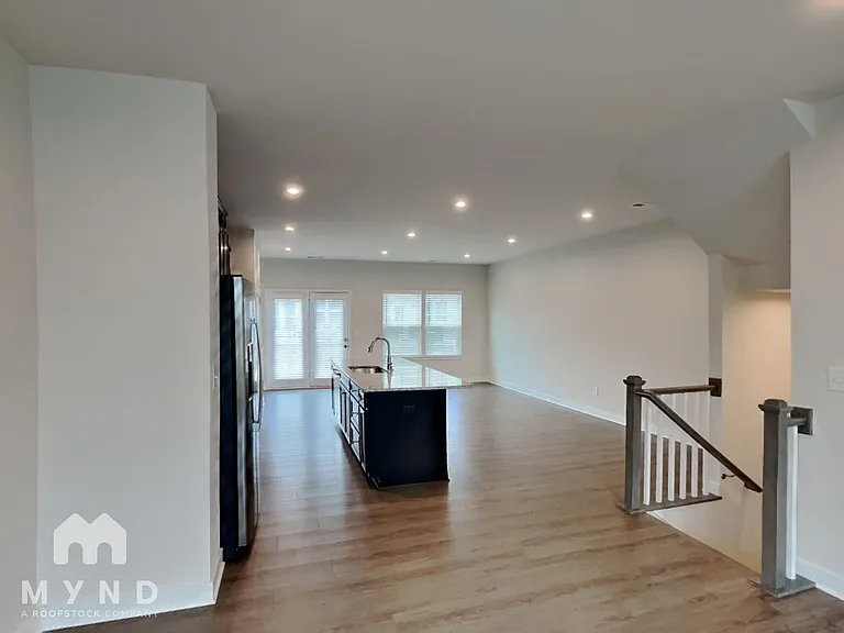 2203 Doby Creek Ln — Photo 8