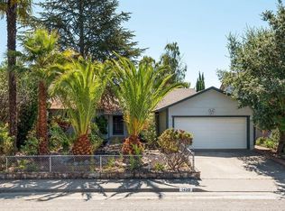 1432 Tanager Ln, Petaluma, CA