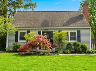 2255 Cranford Rd, Upper Arlington, OH 43221