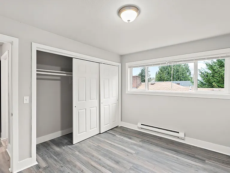 9231 35th Ave SW — Photo 35