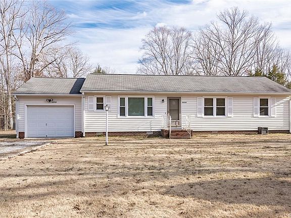 5th image of 20705 Vernetta Ln