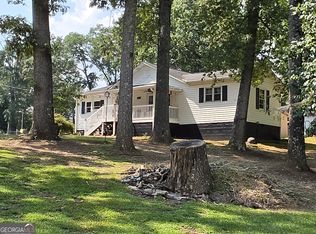 4620 Oak Grove Cir, Cumming, GA 30028