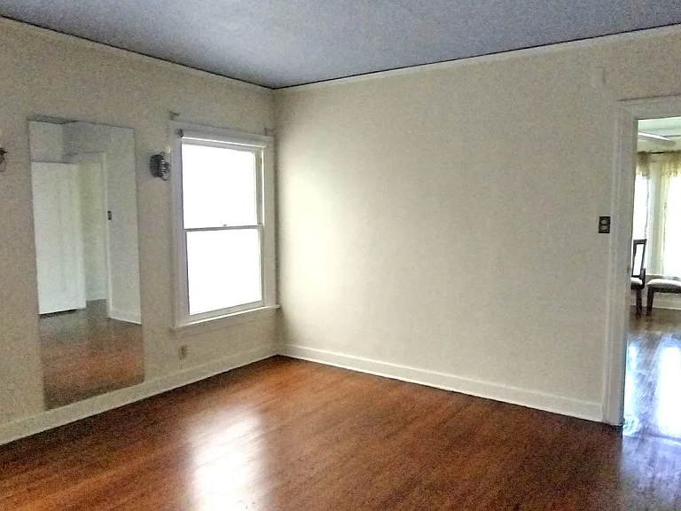 846 S Harvard Blvd #A — Photo 3