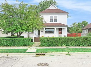 1115 Nicholson St, Joliet, IL 60435