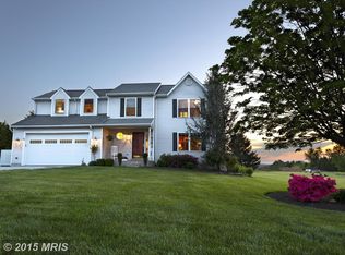 446 Hand Ct, Hampstead, MD 21074