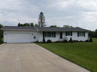 402 Lakeview Ave, Danville, IL 61832