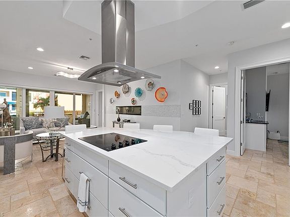 3rd image of 21490 Strada Nuova CIR #D211