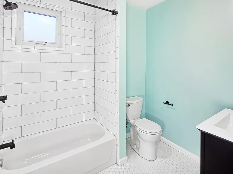 445 Liberty Ave #2 — Photo 8