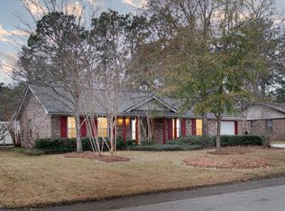 304 Longleaf Rd, Summerville, SC 29486
