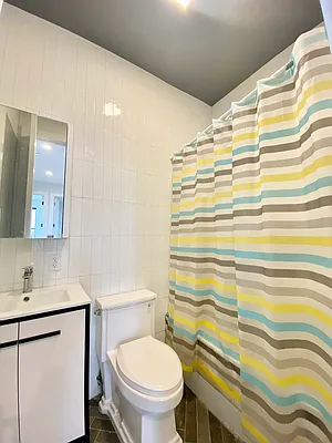 Rented by Hagstrom Management Inc | media 25