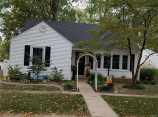 1450 Livingston St, Carlyle, IL