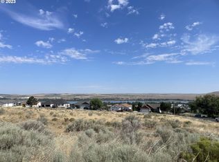 1790 McFarland Ave, Umatilla, OR 97882