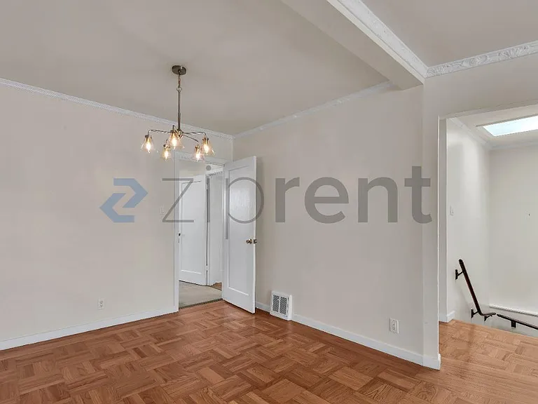 1667 47th Ave — Photo 12