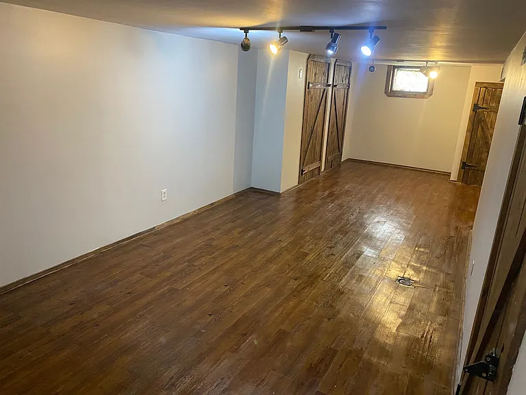 10657 Saint Veronica Ct — Photo 17