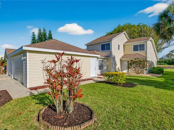 1327 Monarch CIR #11, NAPLES, FL 34116