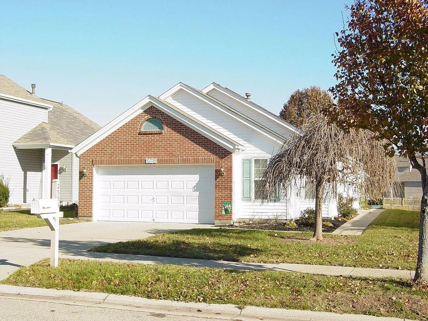 2556 Allegro Ln photo 1
