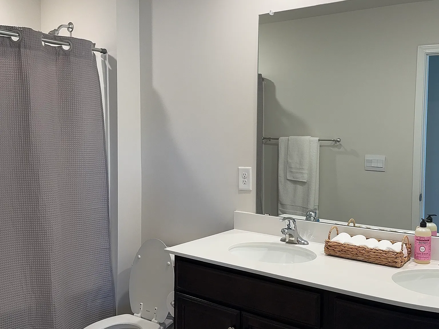 5018 Pratt Dr — Photo 4