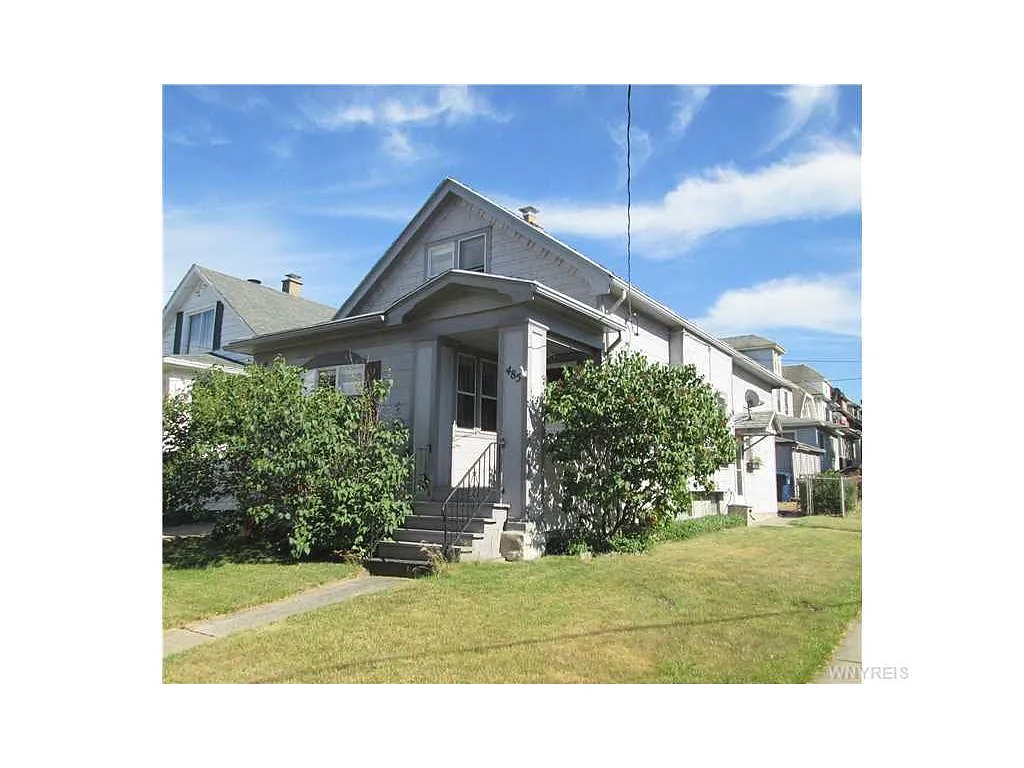 485 Doat St photo 1