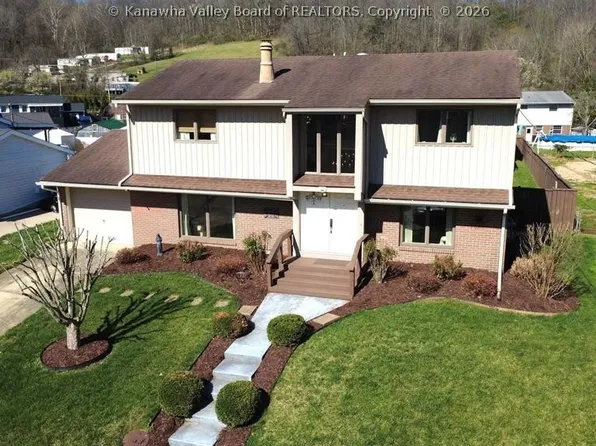 220 Nedra Dr, Barboursville, WV 25504