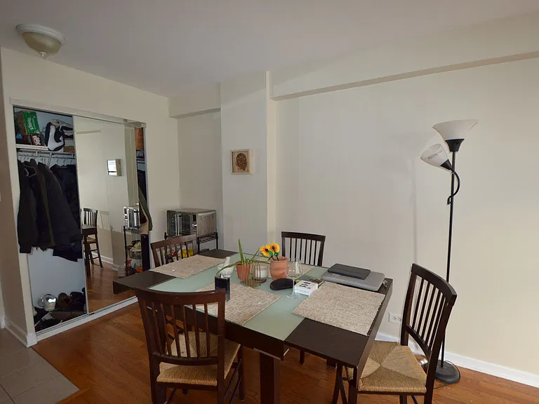 4180 Marine Terrace Apartments — Photo 113