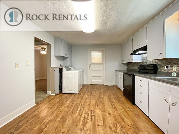 4th image of 103 W 6th Ave