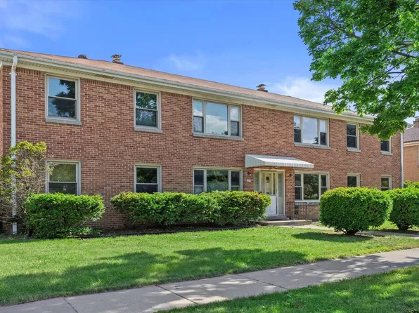 2305 West Howard AVENUE, Milwaukee, WI 53221