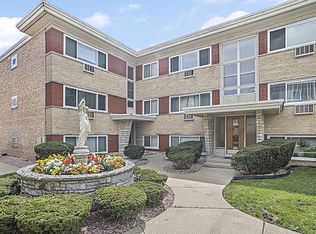 6825 W Raven St UNIT 1J, Chicago, IL 60631