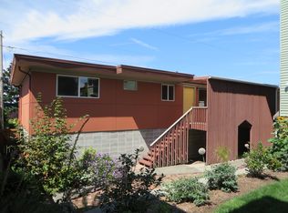 2112 Rucker Ave APT 7, Everett, WA 98201