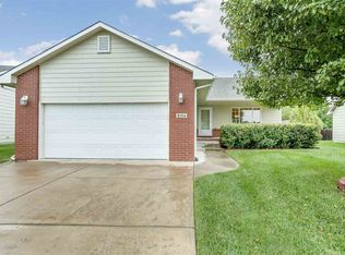 8106 W Thurman St, Wichita, KS 67212
