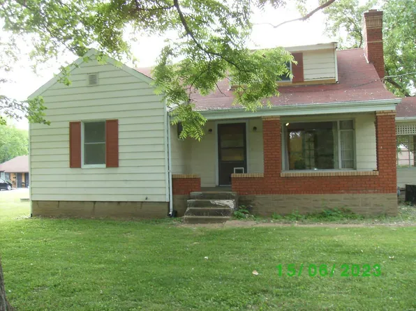 1215 Miller Rd, Imperial, MO 63052