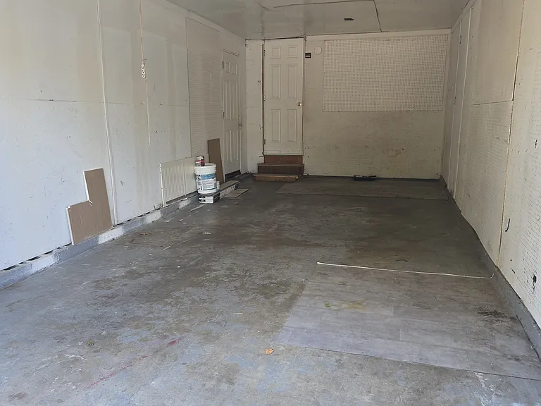167 NW Ebberts Ave #A — Photo 11