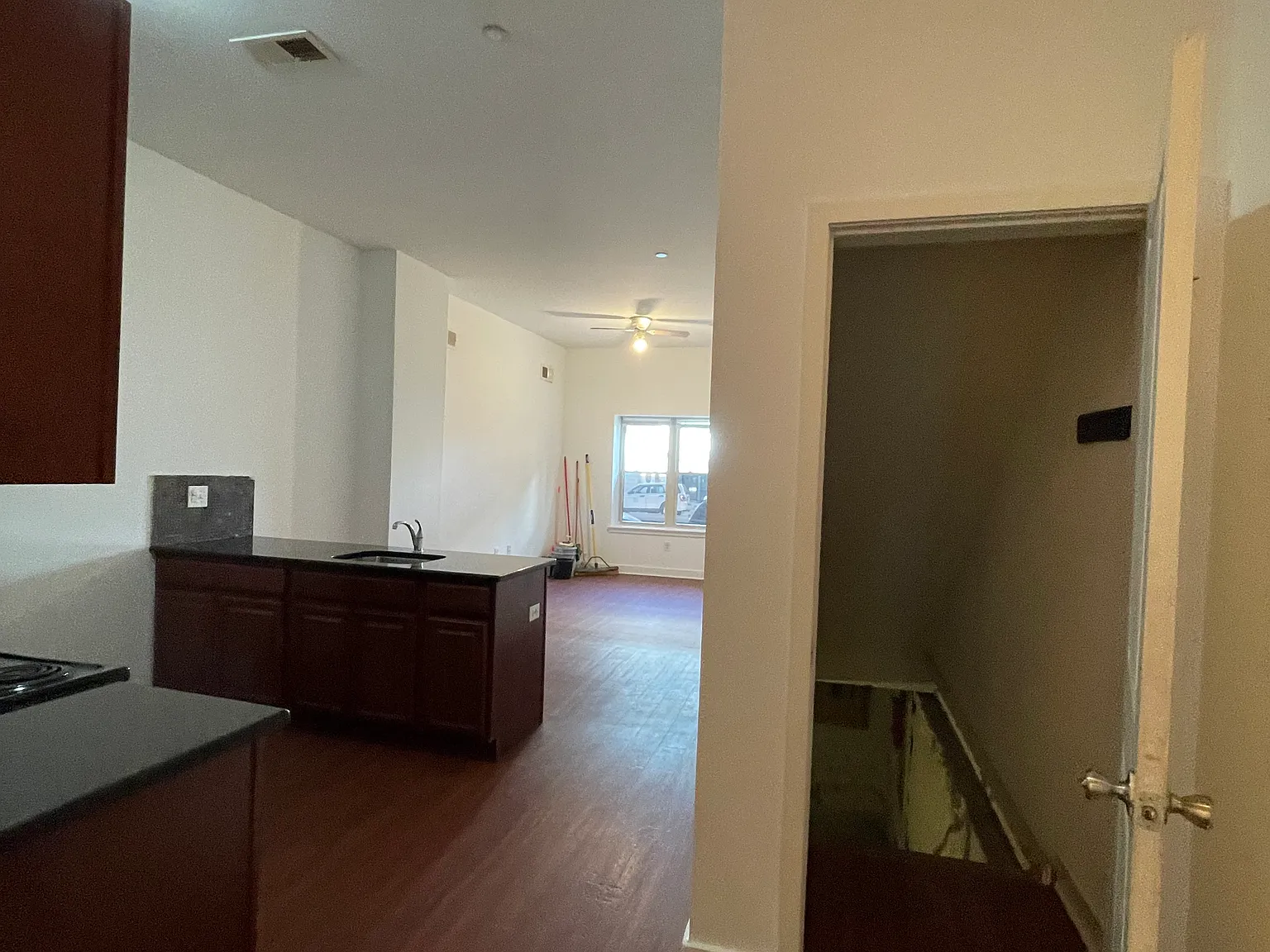 6026 Market St — Photo 4