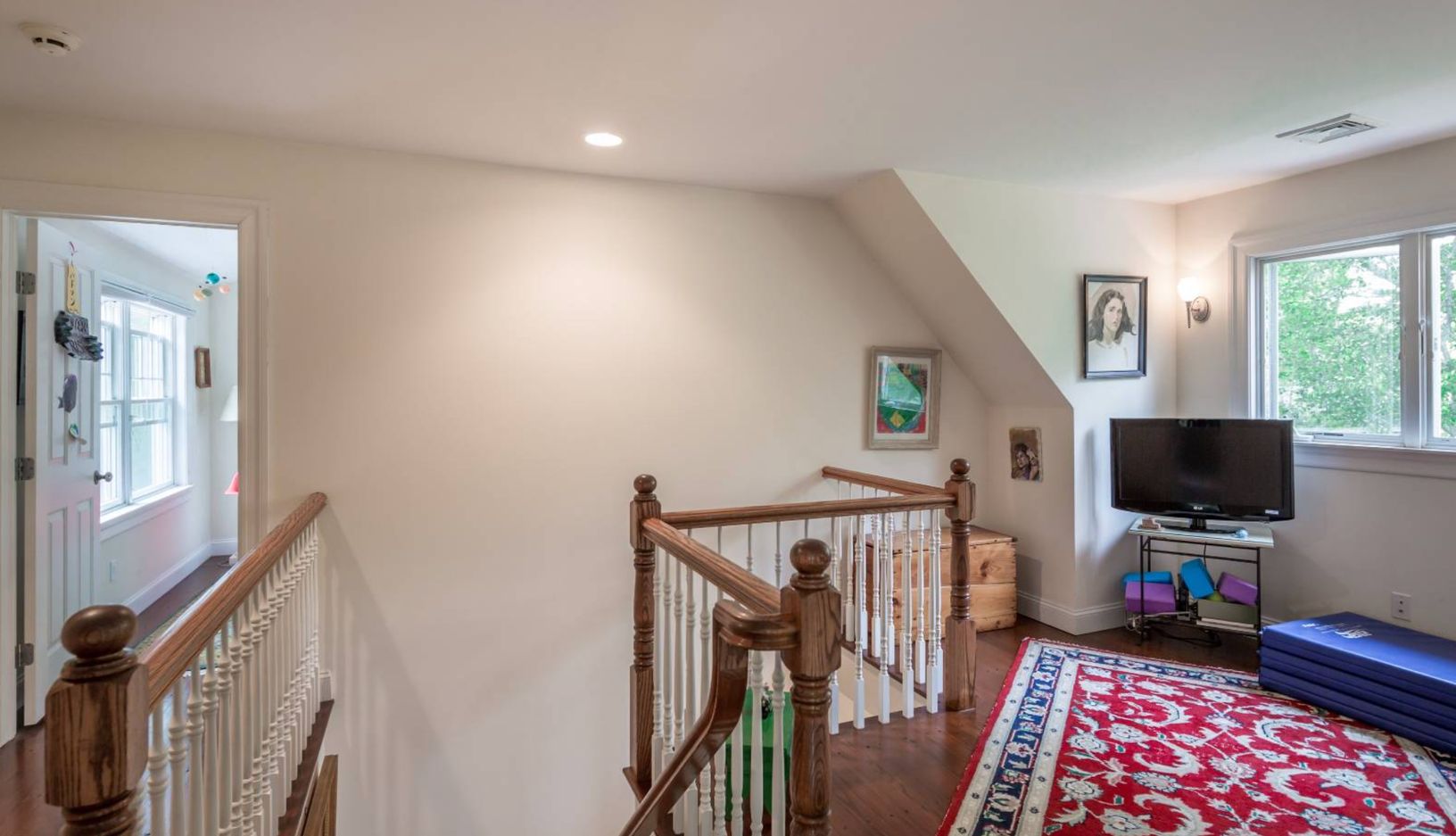 2nd floor loft 
