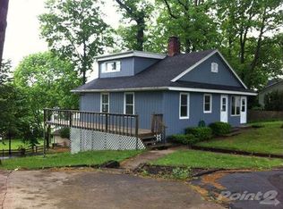 210 Island Dr, La Porte, IN