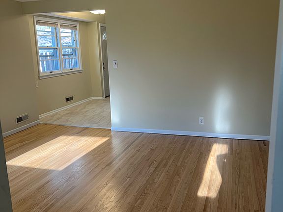 Iiving room with newely finished hardwood floors