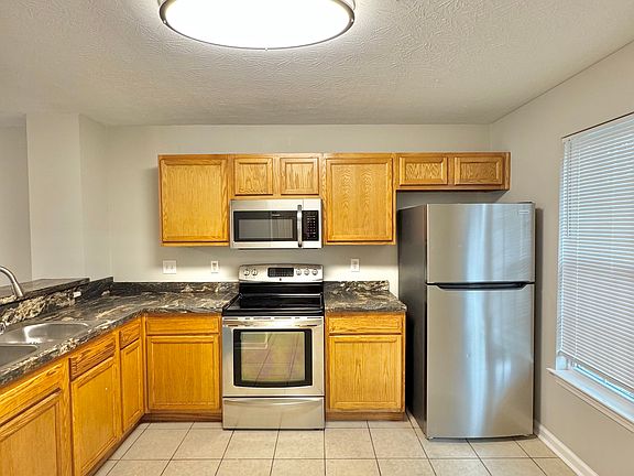 5th image of 110 Grinder Ct