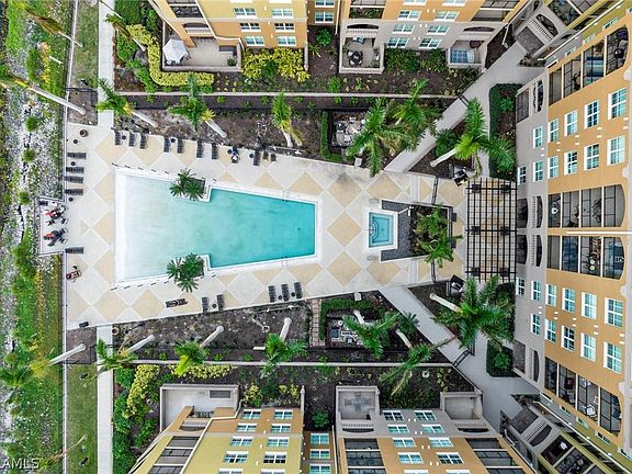 3rd image of 2825 Palm Beach Blvd APT 117