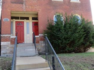 4068 Flad Ave, Saint Louis, MO 63110
